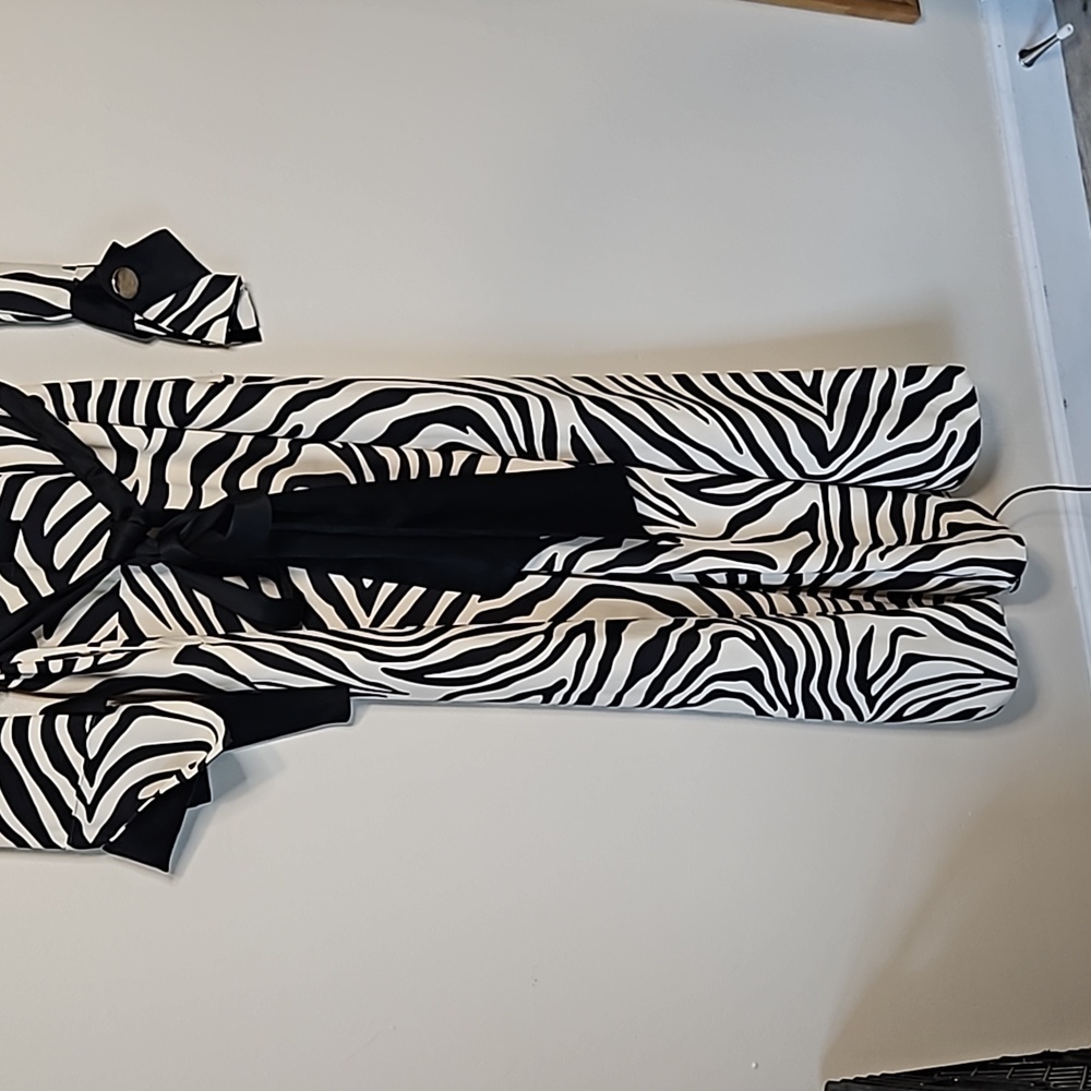 Layeur Zebra Print Maxi Dress Size 4 US FR 36 - Picture 3 of 13